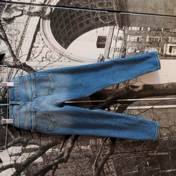 GAP ripped look girl jeans 👖 - Picture 6 of 6